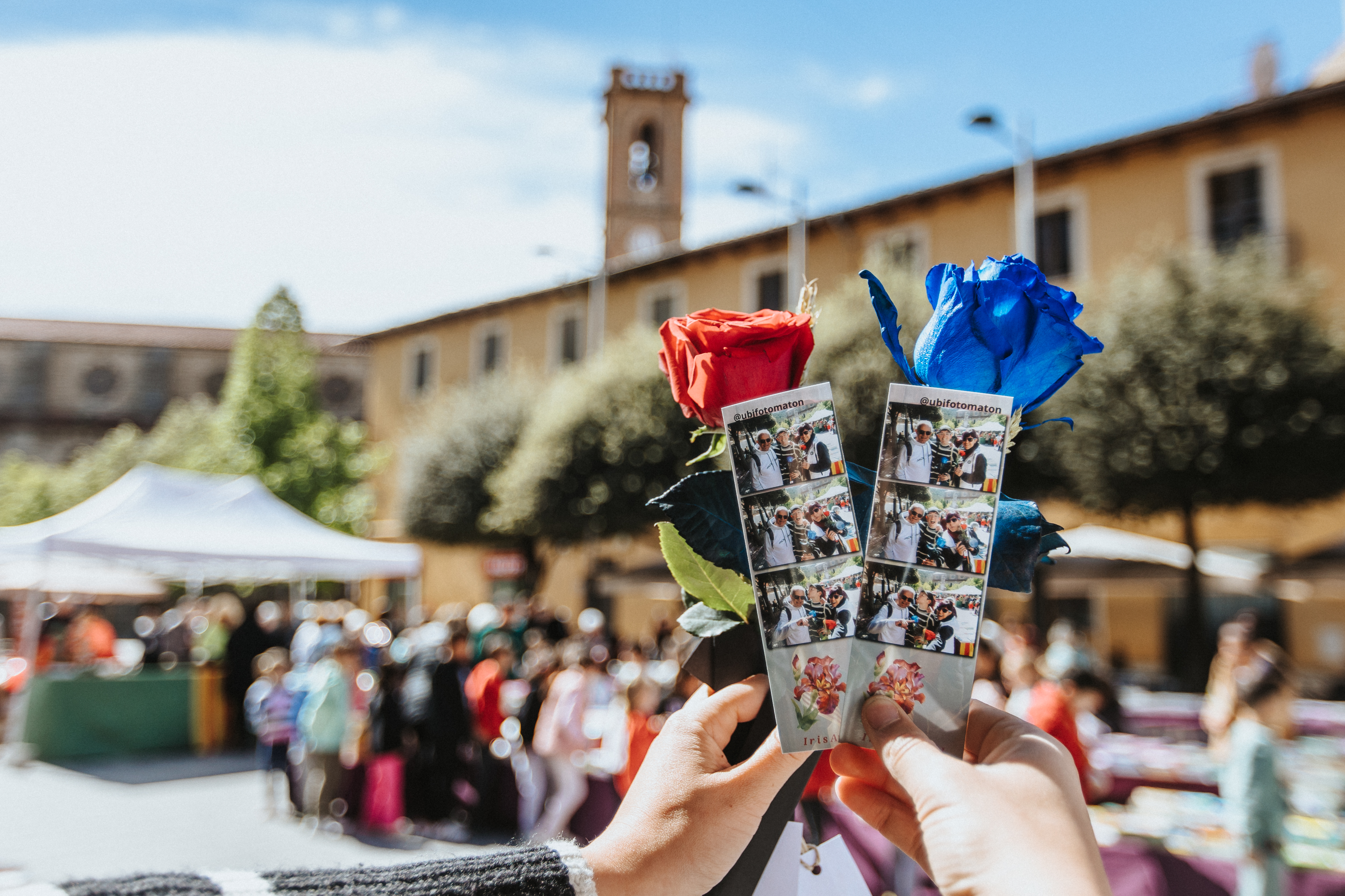 Sallent s'omple de llibres i roses per Sant Jordi