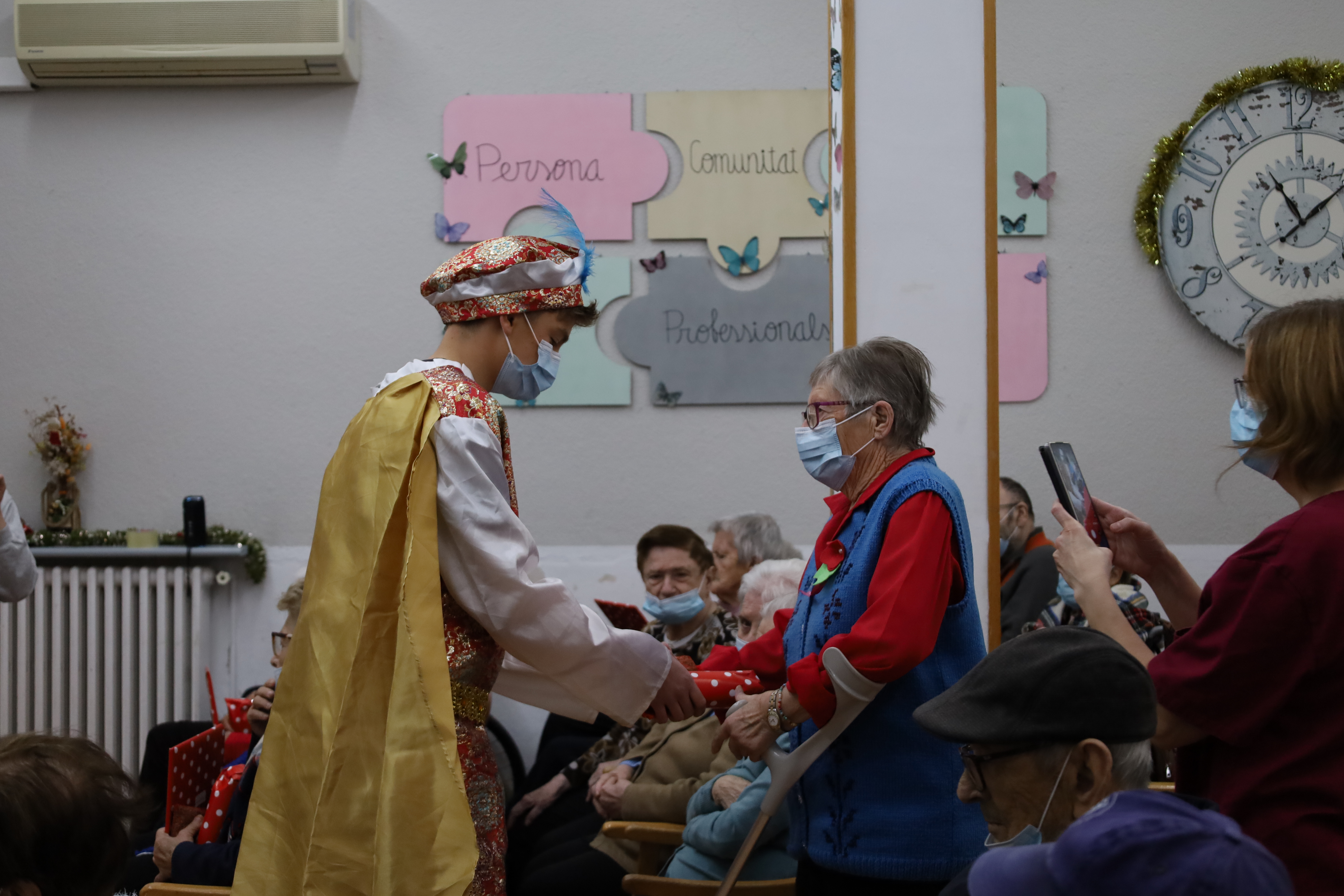 Ses Majestats els Reis d'Orient visiten la Resid&egrave;ncia Sant Bernat de Sallent