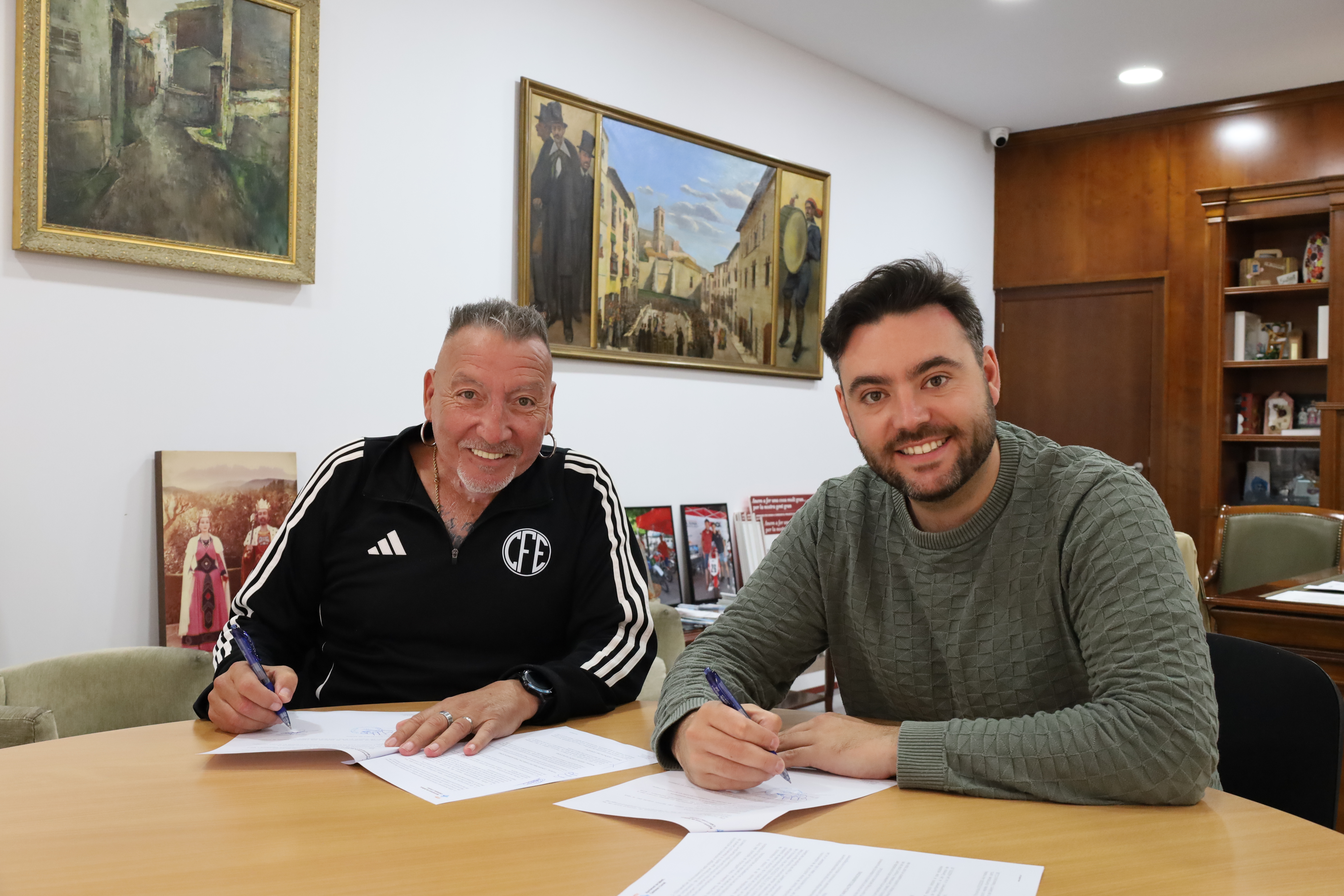 L'ajuntament de Sallent renova el conveni de col&middot;laboraci&oacute; amb el Club de F&uacute;tbol Estaci&oacute;n