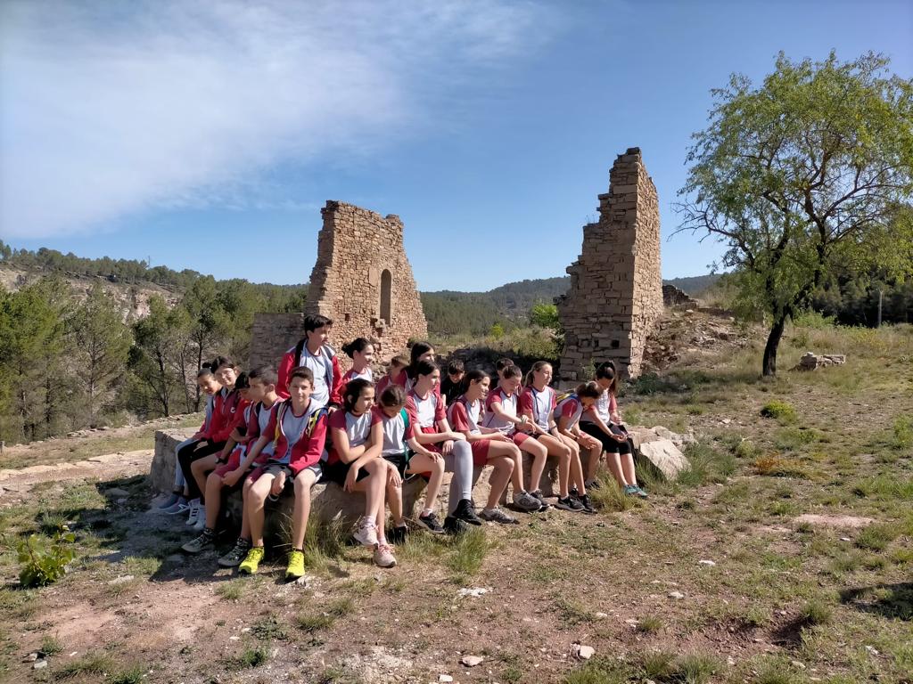 L'Escola Vedruna visita el Castell de Sallent