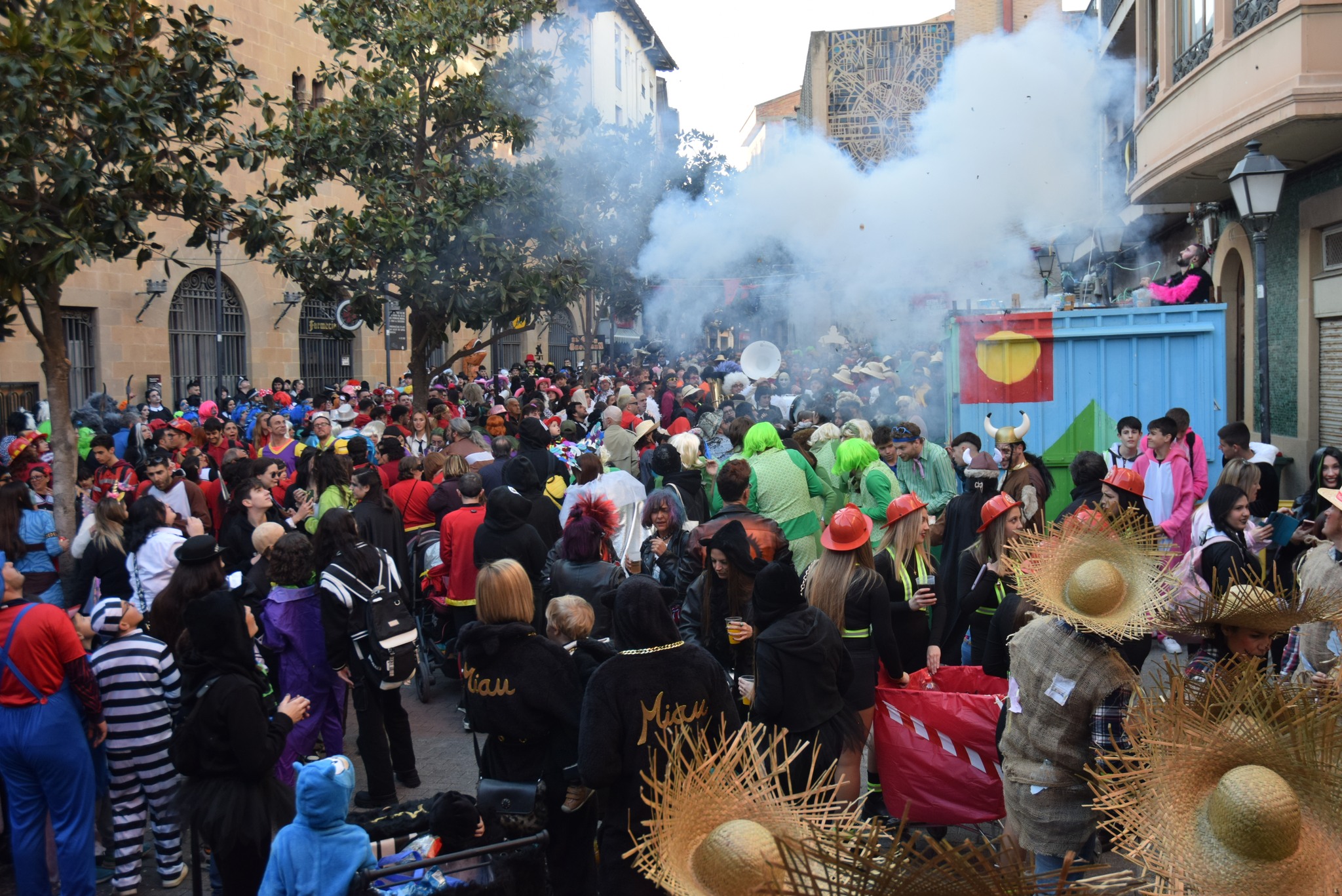 Carrilet celebra una nova edició del Carnaval de Sallent amb els carrers plens a vessar
